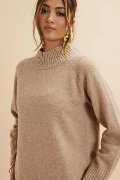 Lavish Alice Knitted Separates<Amari Knitted Cashmere Blend Jumper In Beige