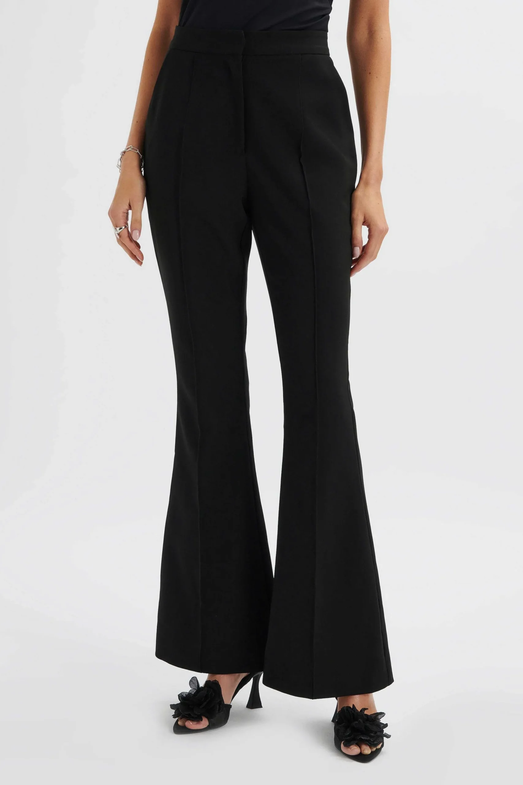 Lavish Alice Suiting<Emelie Fit & Flare Tailored Trouser In Black
