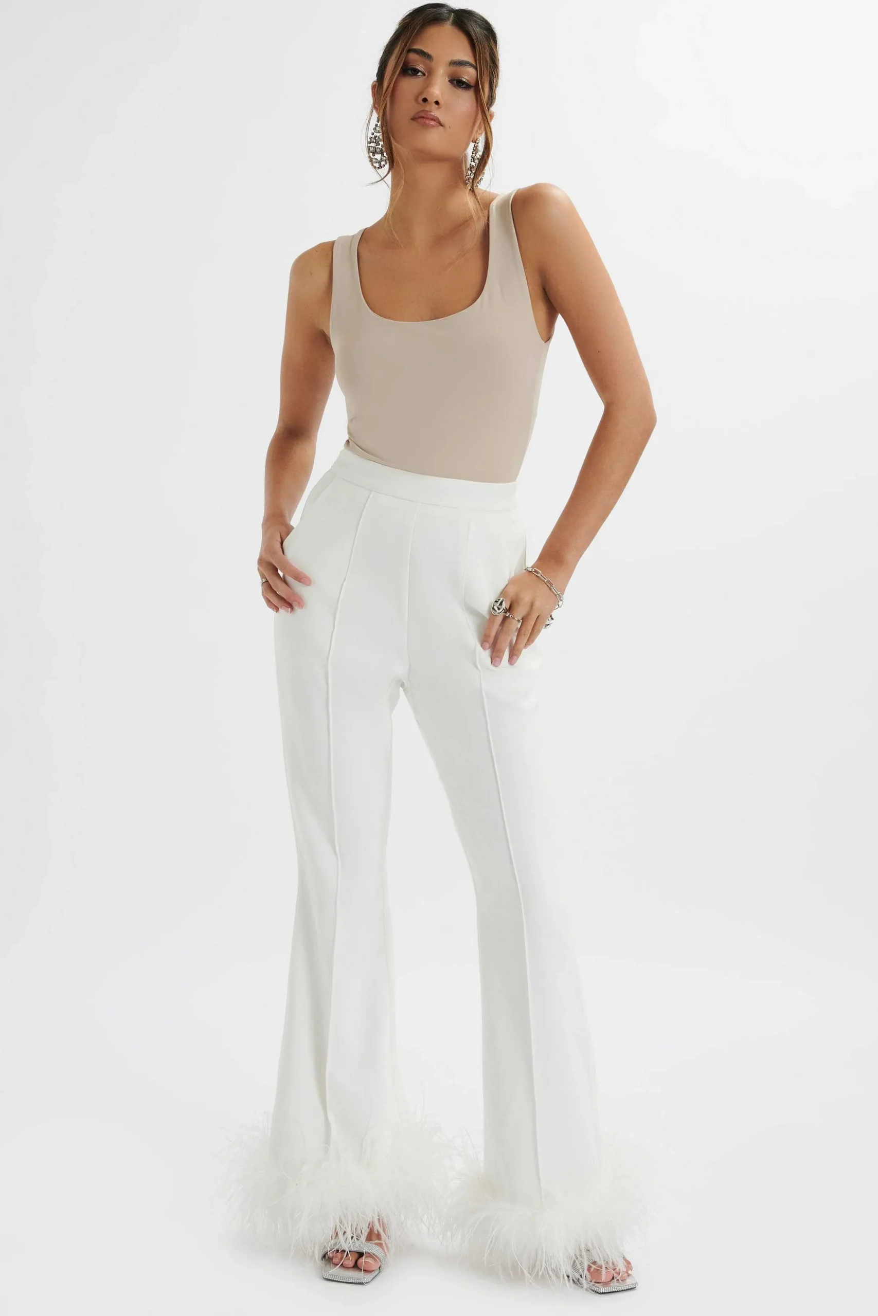 Lavish Alice Suiting<Nahla Fit & Flare Trouser With Feather Hem In White