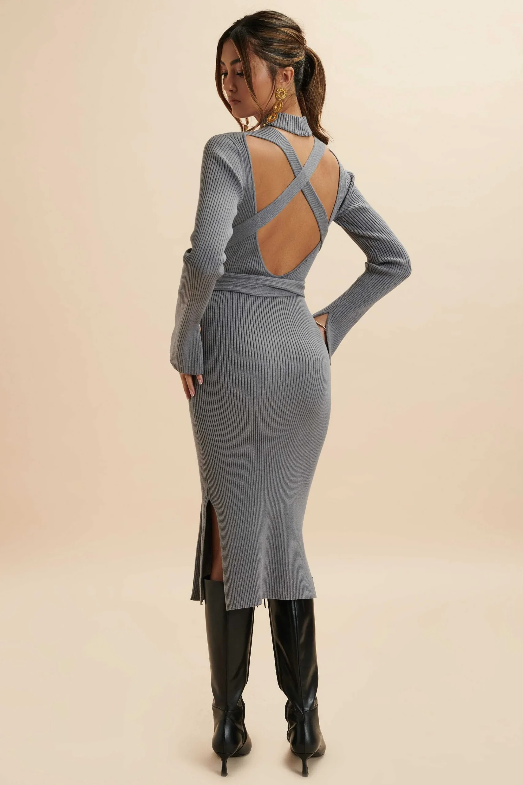 Lavish Alice Dresses<Romi Knitted Ribbed Open Back Sleeved Midi Dress In Grey